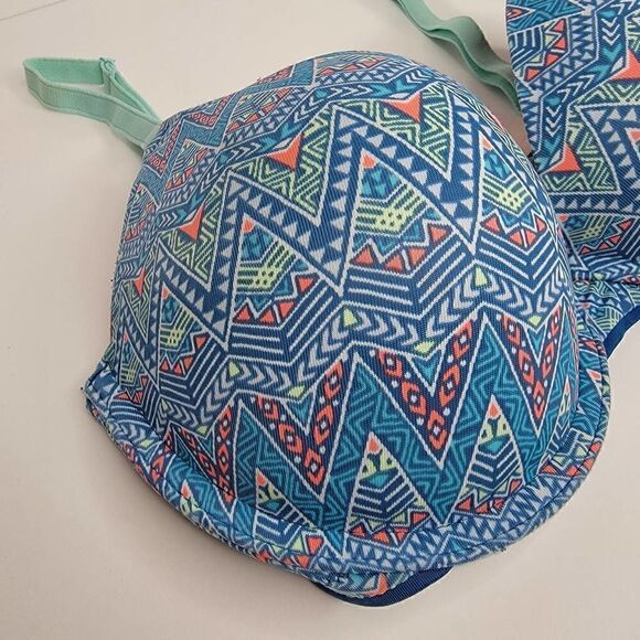 Victoria's Secret Pink Wear Everywhere Push Up Aztec Bra Blue Size 32 DD - Picture 13 of 15